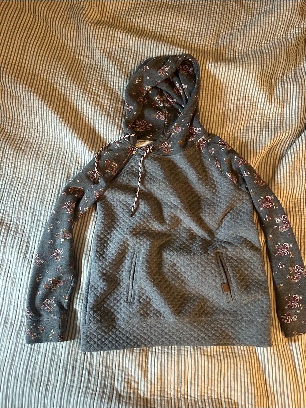Maurices Gray Quilted Hoodie with Floral-Print Sleeves